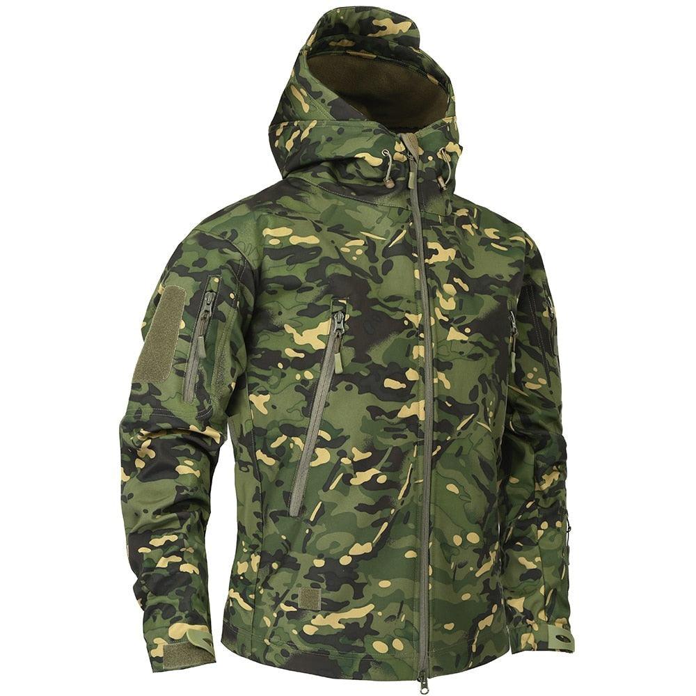 Men's Lightweight Green Camouflage Outdoor Jacket